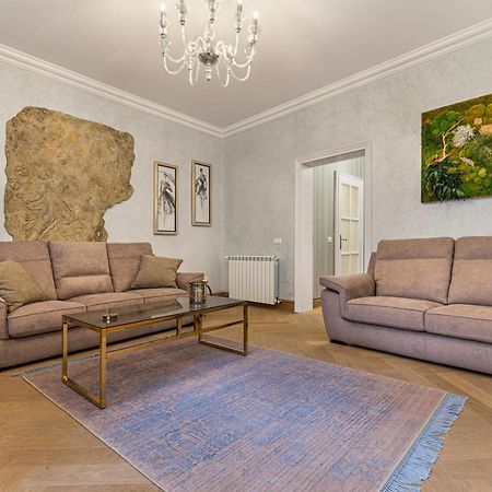 Krone Apartment 브라쇼브 외부 사진