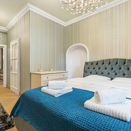 Krone Apartment 브라쇼브 외부 사진